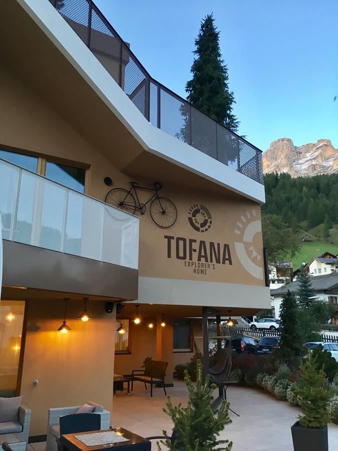 Hotel Tofana San Cassiano  Exterior photo